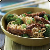 DELICIOUS CRIOLLO GRASS FED BEEF ASIAN BEEF AND BROCCOLI NOODLE BOWL