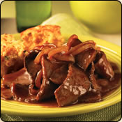 DELICIOUS CRIOLLO GRASS FED BEEF BBQ BEEF SKILLET WITH CORNBREAD